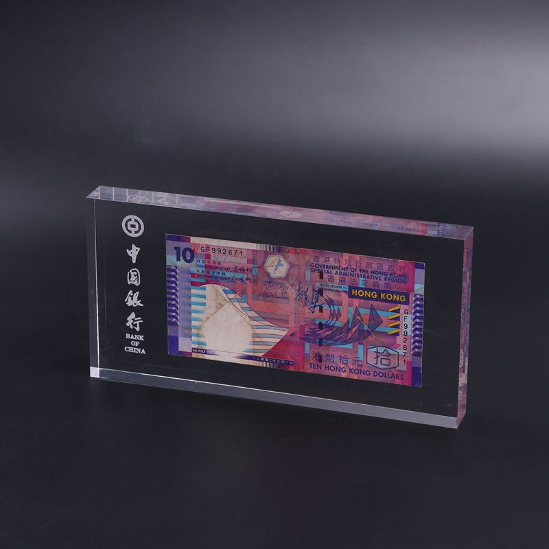 無(wú)縫熱壓紀(jì)念品